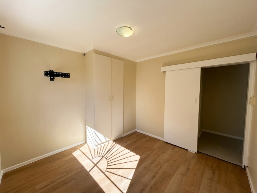 To Let 2 Bedroom Property for Rent in Table View Western Cape